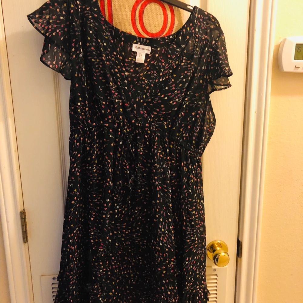 Maternity Dress perfect for Spring 🤰🏻